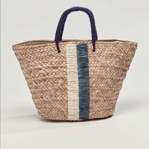 Amour Vert- Taylor Tote in Navy